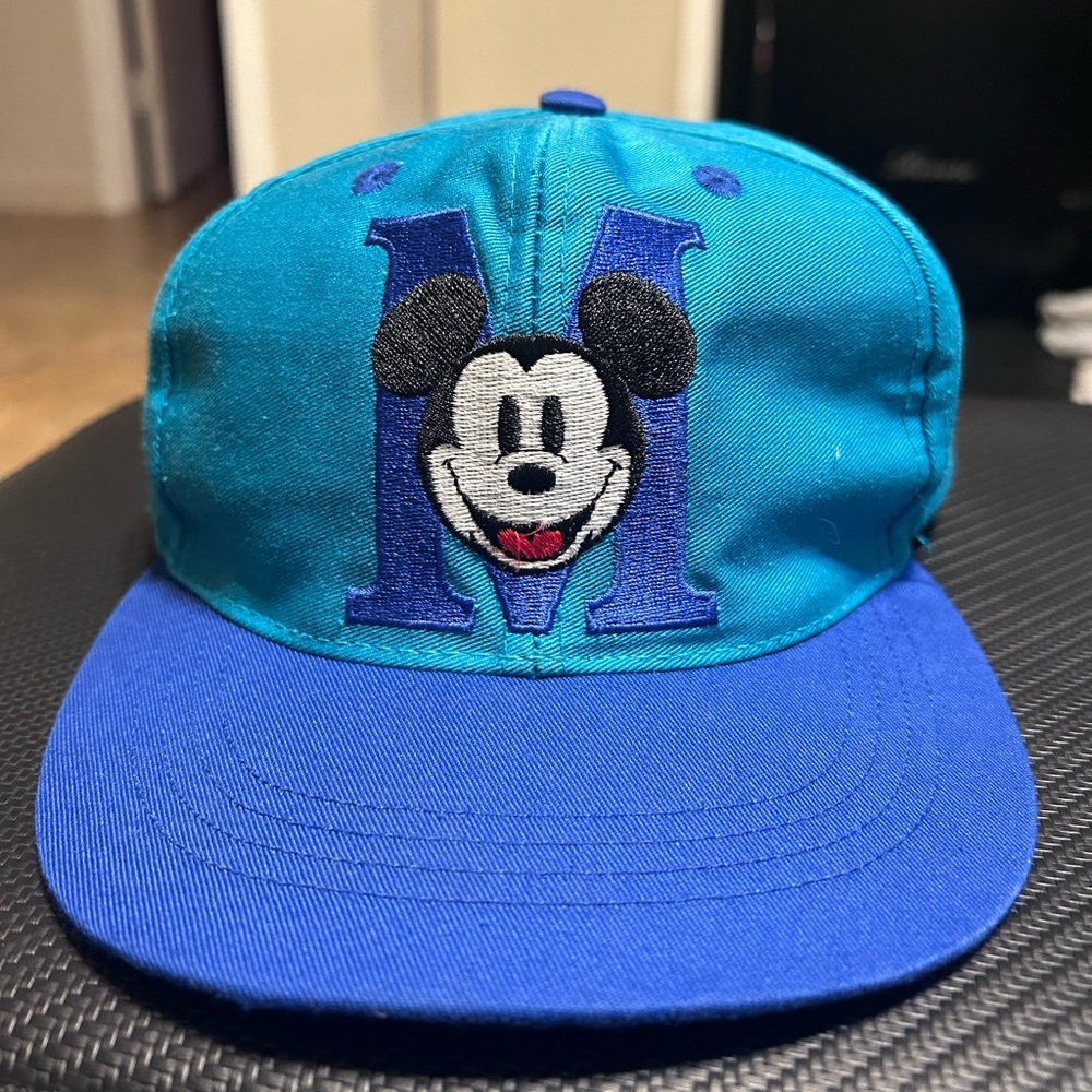 Vintage 90s Disney Mickey Mouse hat youth